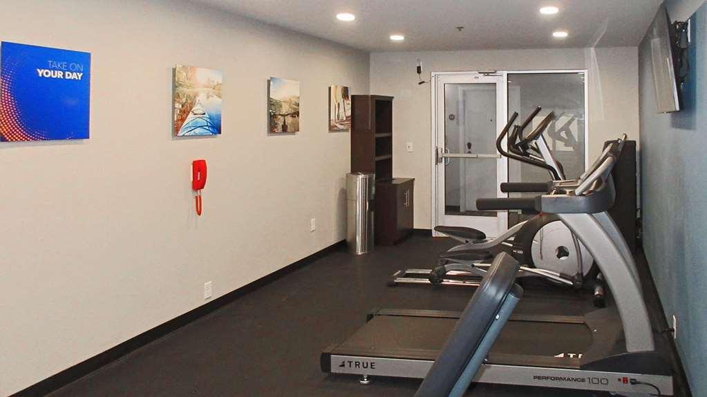 Comfort Inn & Suites Brunswick Facilities photo