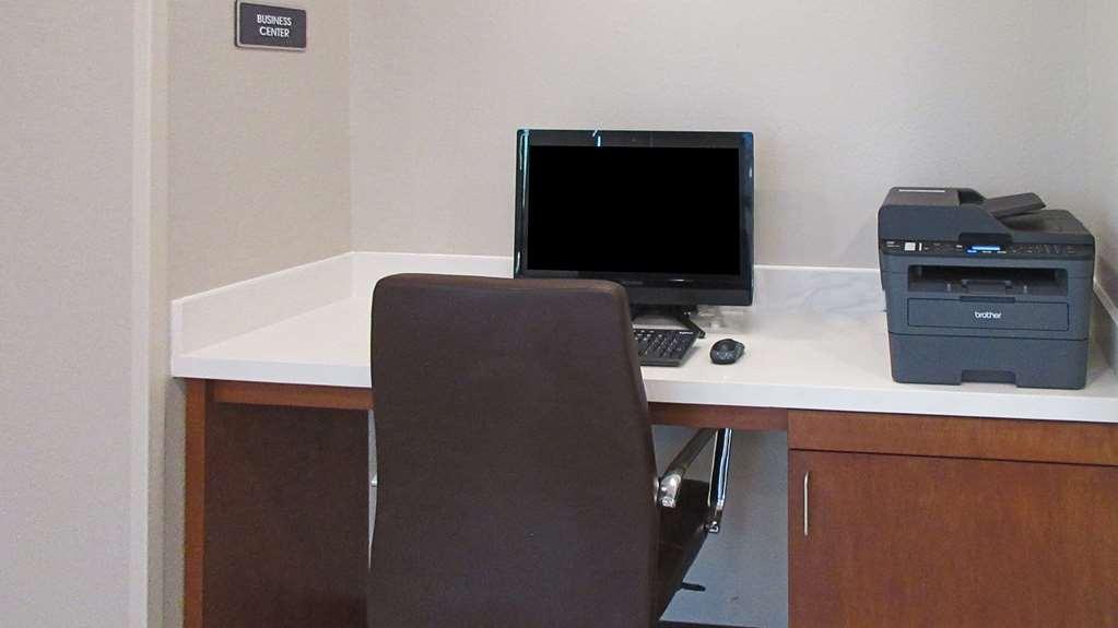 Comfort Inn & Suites Brunswick Facilities photo