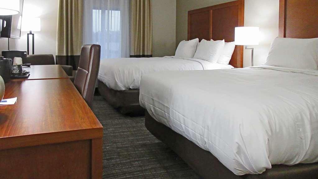 Comfort Inn & Suites Brunswick Room photo